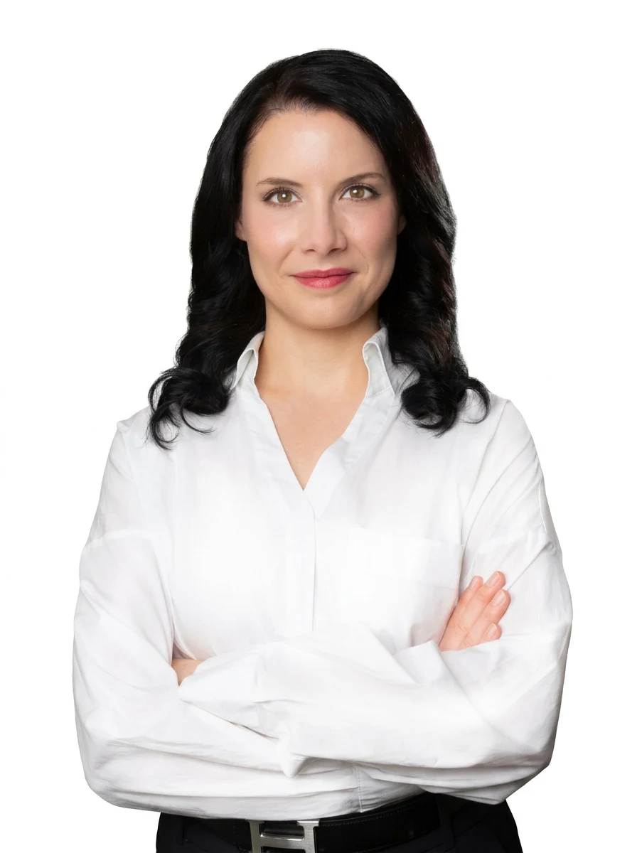 Dr. med. Sandra – Fachärztin für Plastische & Ästhetische Chirurgie